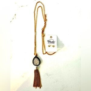 Gold and Black Pendant Necklace with Earrings